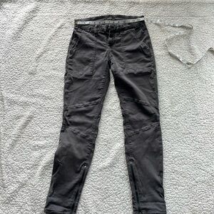 7 for all mankind 26 cargo grey